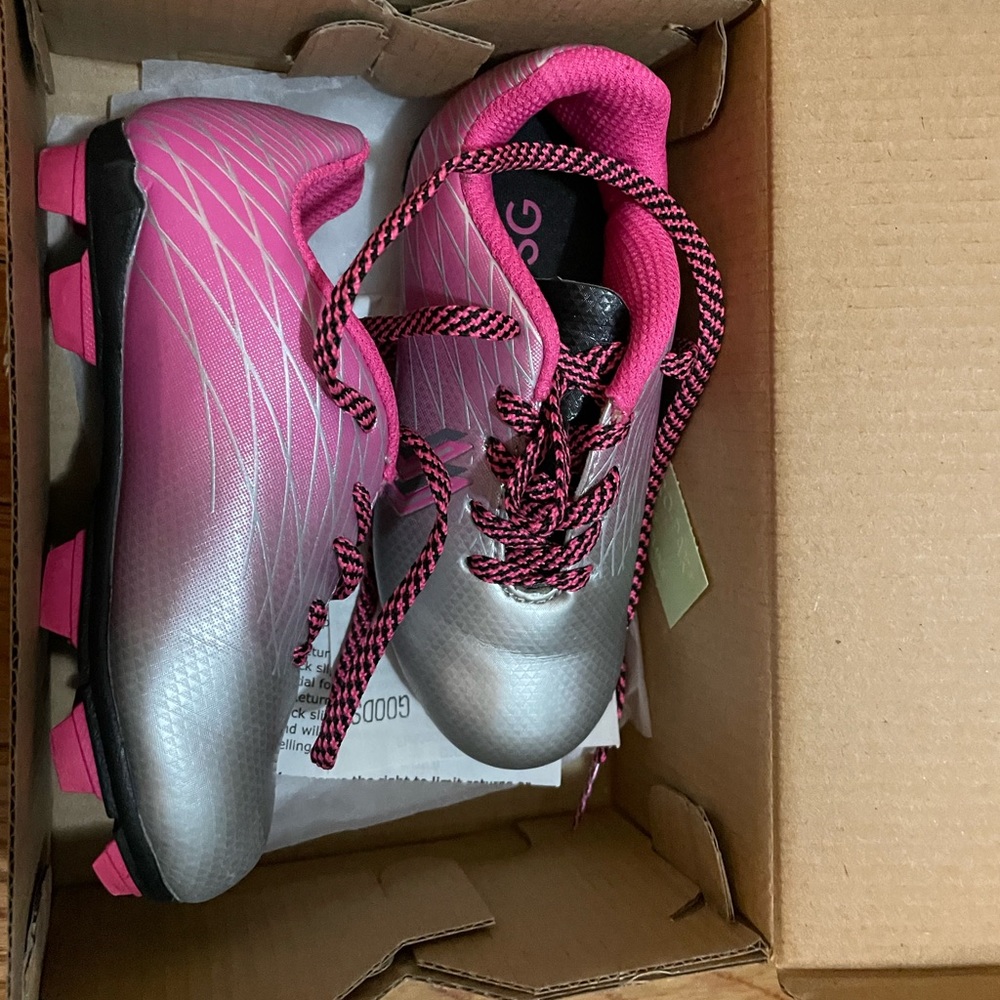 Size 8 soccer cleats